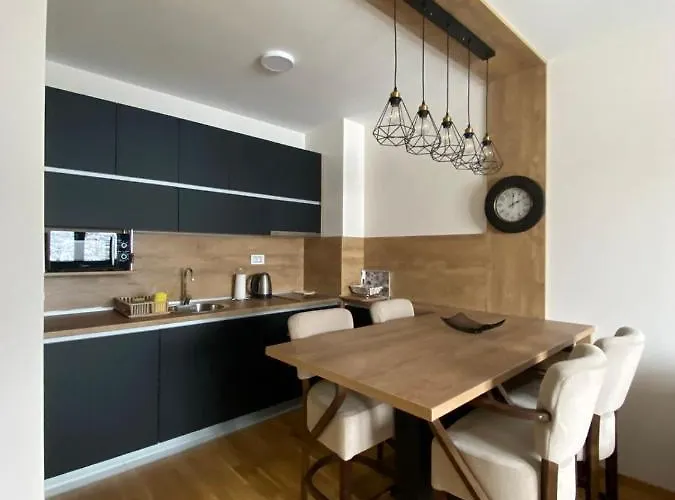 アパート Family *